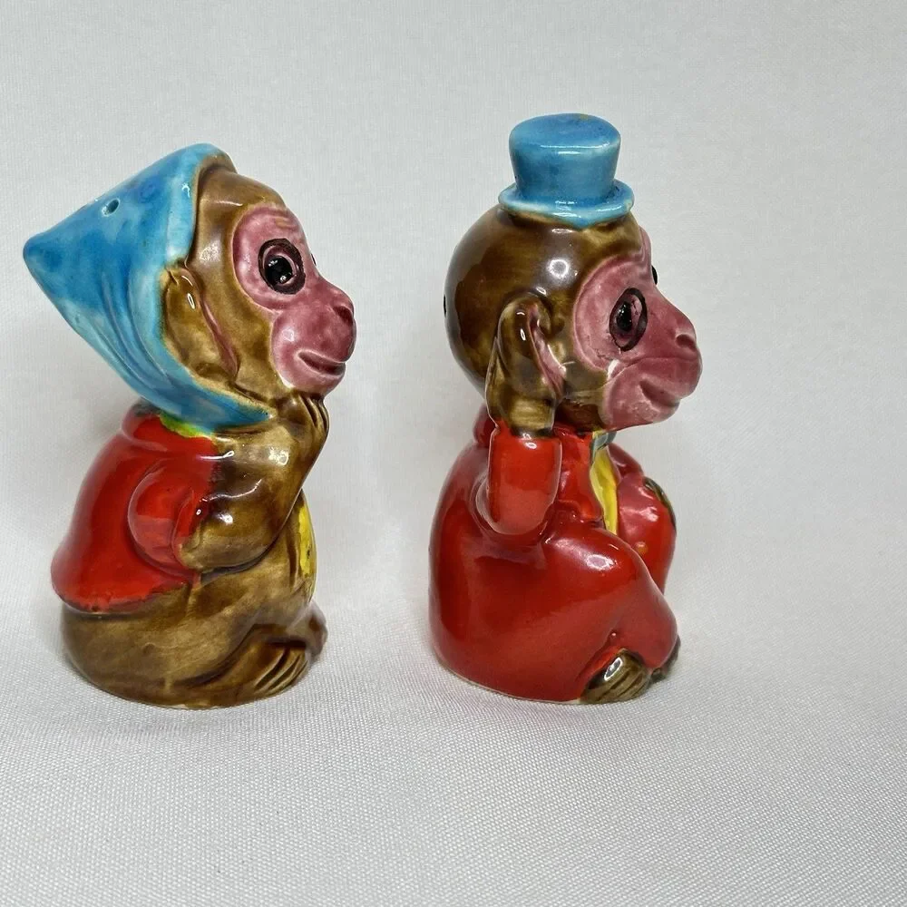 Vintage Japan Monkey Salt Pepper Shakers Ceramic Bonnet & Top Hat Pair Corks